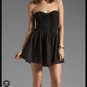 Indah | Wren Strapless Pleated Mini Dress |Black and White Monochrome Geometric